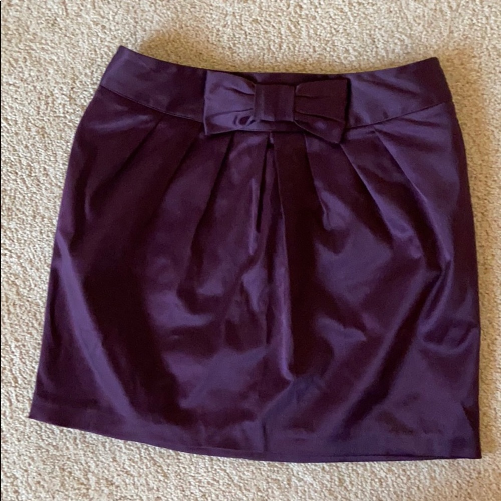 Mini skirt with bow detail